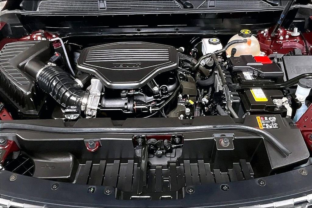 Used 2021 GMC Acadia Denali w/ Denali Ultimate Package image 9