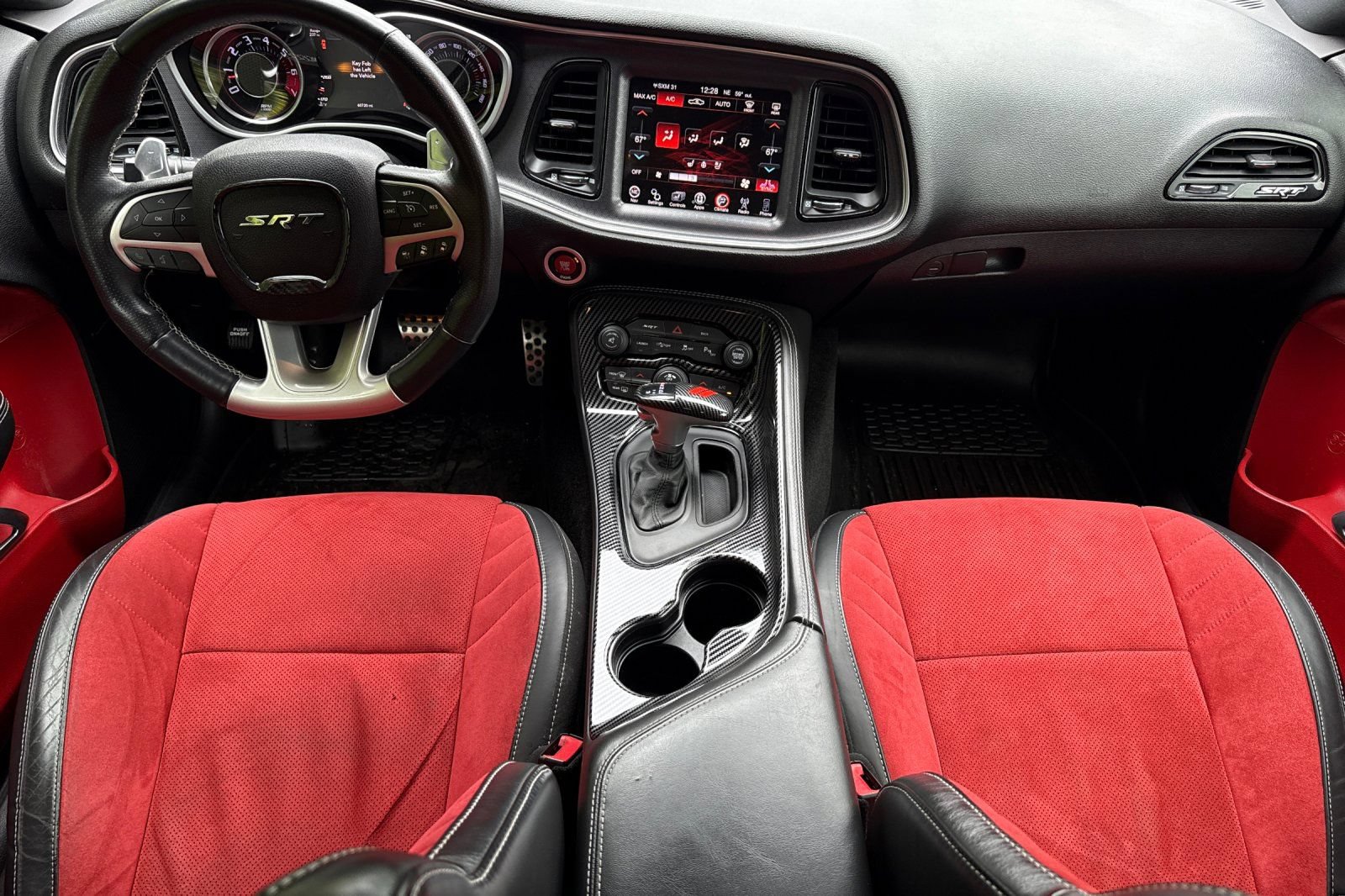 Used 2015 Dodge Challenger SRT w/ Technology Group RWD image 13