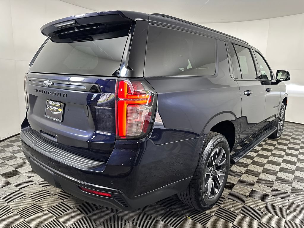 Used 2023 Chevrolet Suburban Z71 w/ Luxury Package AWD/4WD image 5