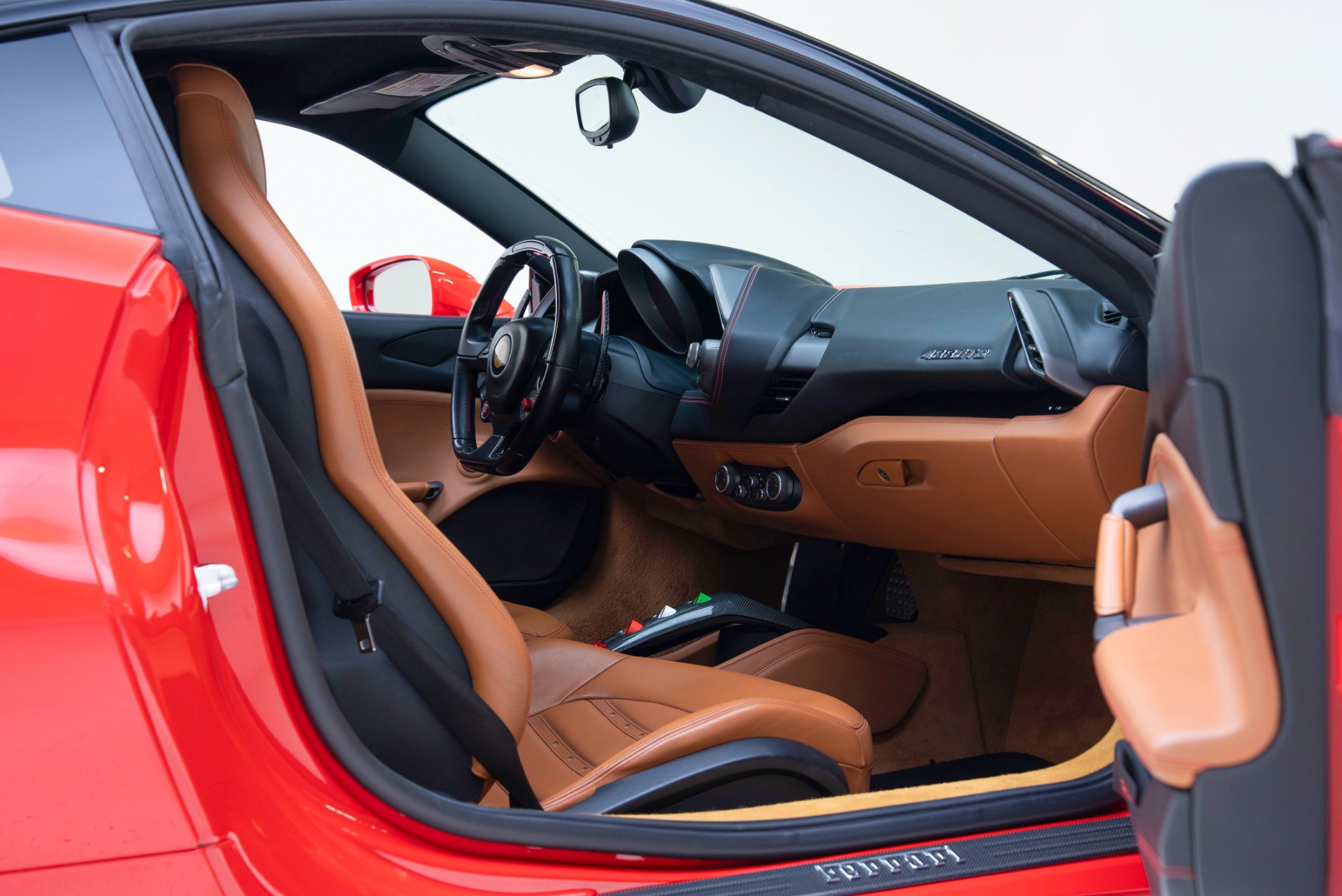Used 2016 Ferrari 488 GTB RWD image 52