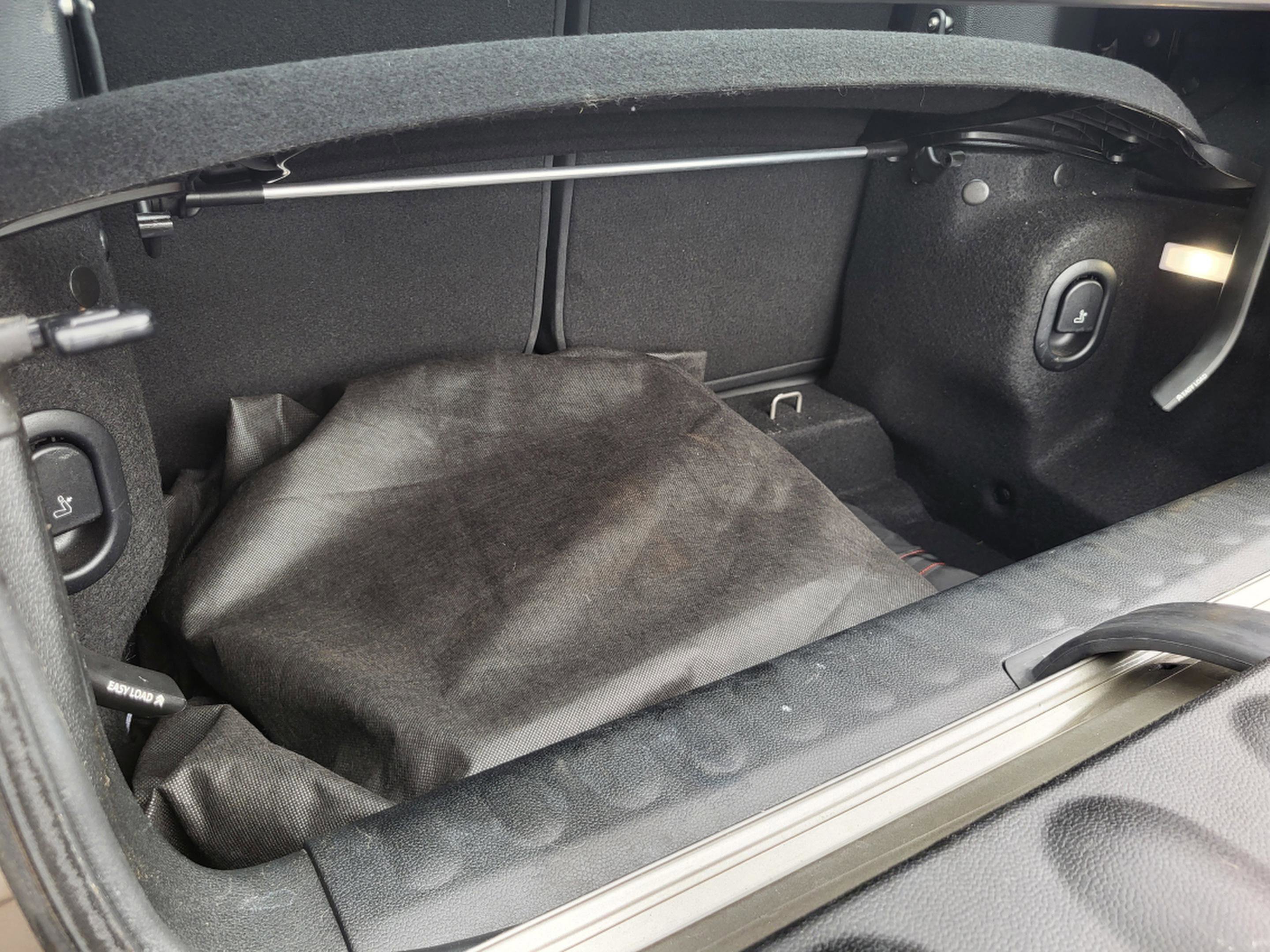 Used 2019 MINI Cooper Convertible w/ Premium Package image 27