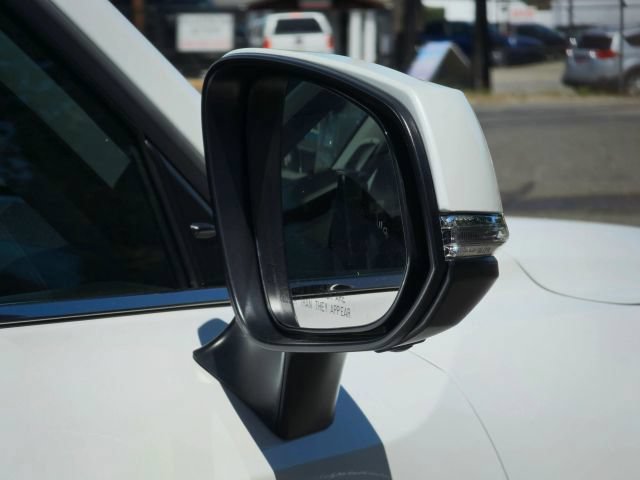 Used 2024 Toyota Grand Highlander AWD Hybrid image 13