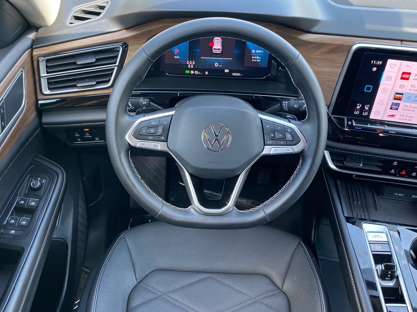 Certified 2026 Volkswagen Atlas SE AWD/4WD image 6