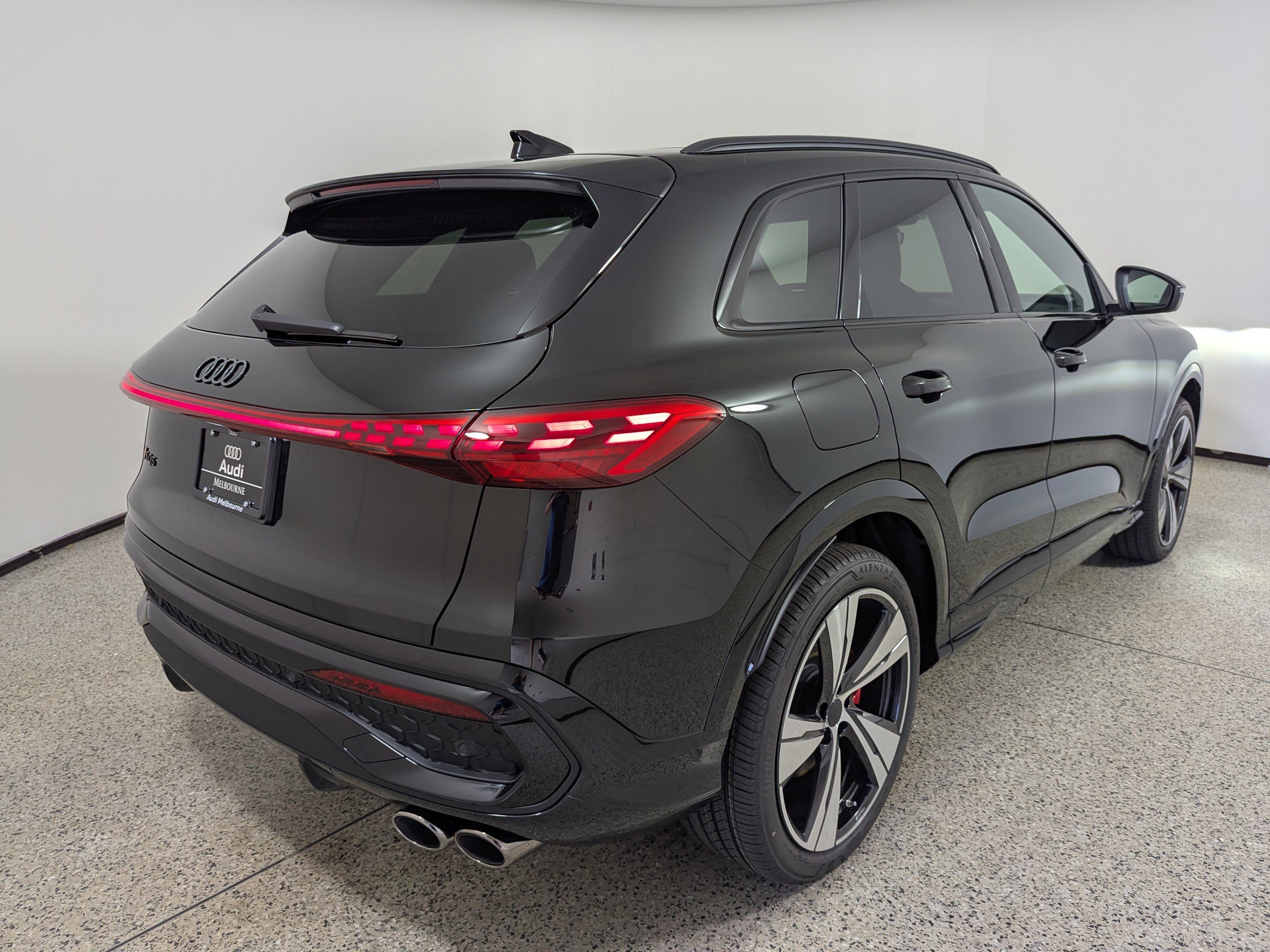 New 2026 Audi SQ5 Premium Plus AWD/4WD image 7