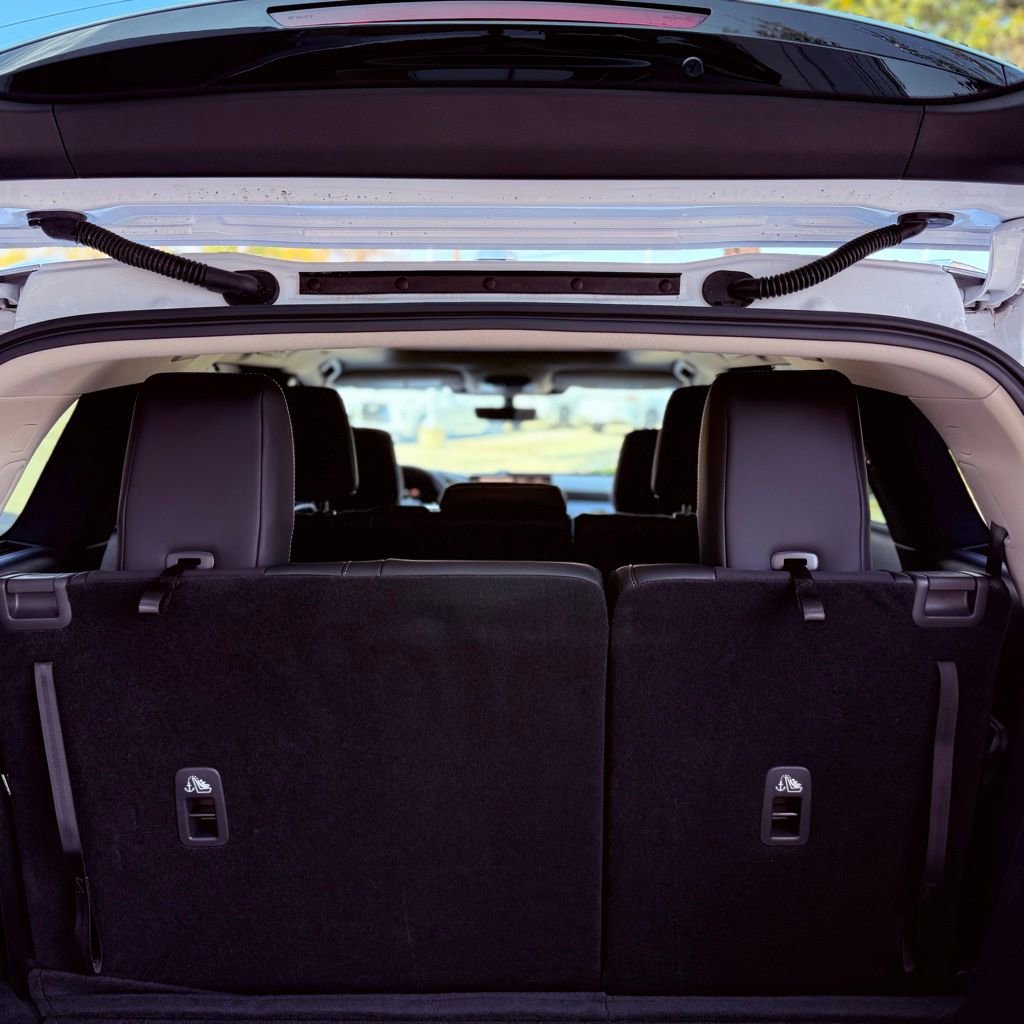 Certified 2026 INFINITI QX60 Luxe w/ Family Package image 33