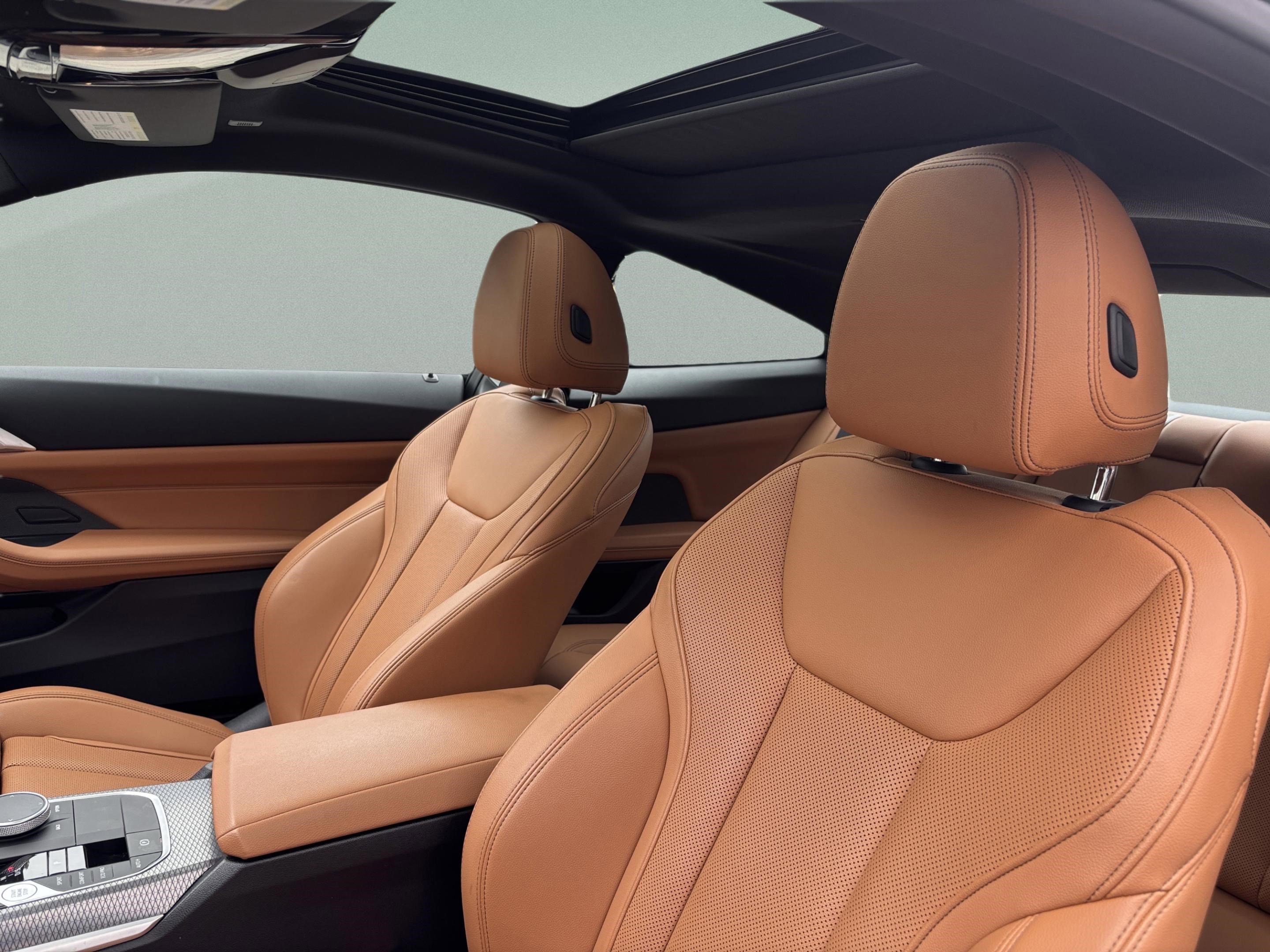 Used 2026 BMW M440i Coupe image 19