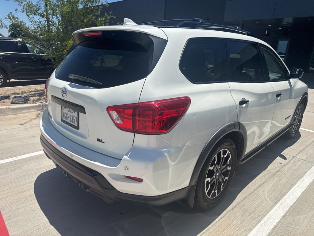 Used 2020 Nissan Pathfinder SL FWD image 3