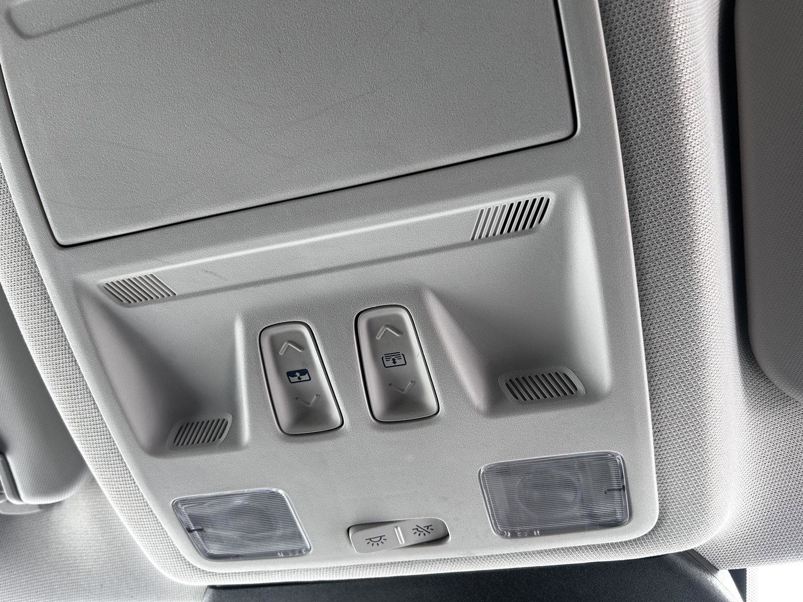 Used 2022 Ford Escape SEL w/ Technology Package image 29