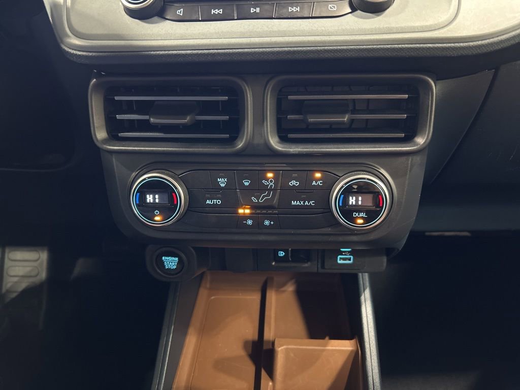 Certified 2022 Ford Maverick Lariat FWD image 22
