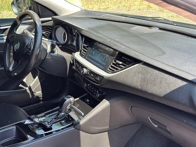 Used 2018 Buick Regal Preferred w/ Sights and Sounds Package AWD/4WD image 22