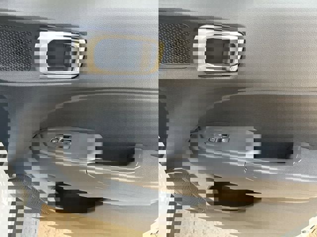 New 2026 Hyundai Venue SE image 30