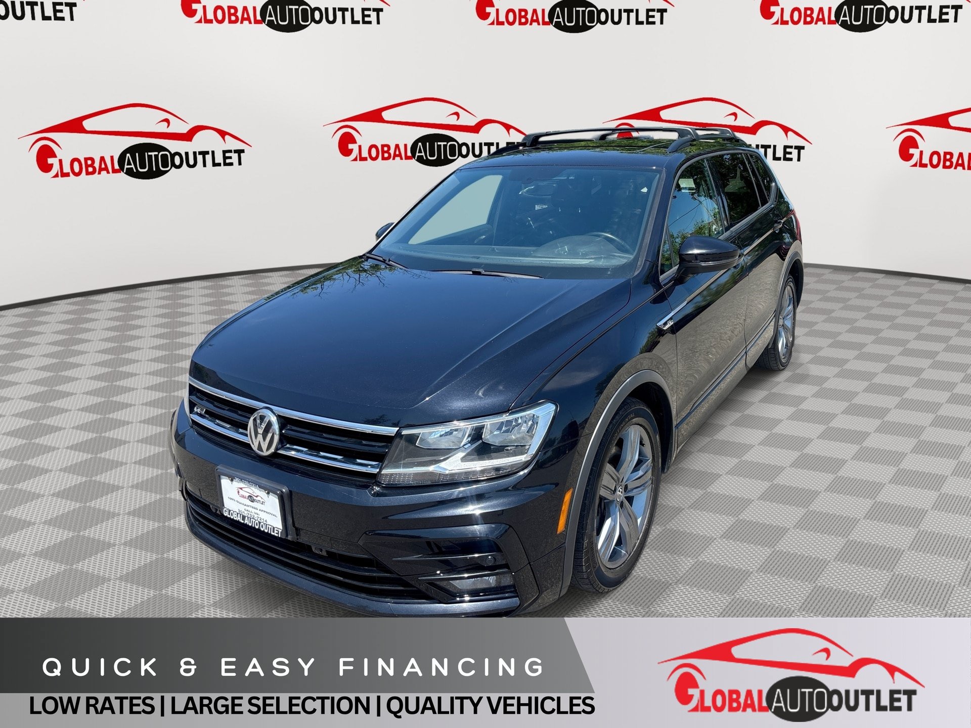 Used 2020 Volkswagen Tiguan SE R-Line AWD/4WD image 1