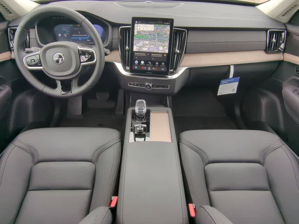 Certified 2026 Volvo XC90 B6 Plus w/ Protection Package Premier AWD/4WD image 14