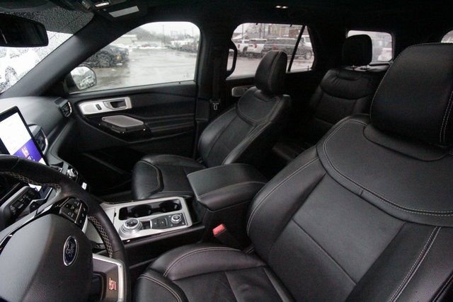 Used 2022 Ford Explorer ST w/ Equipment Group 401A image 9