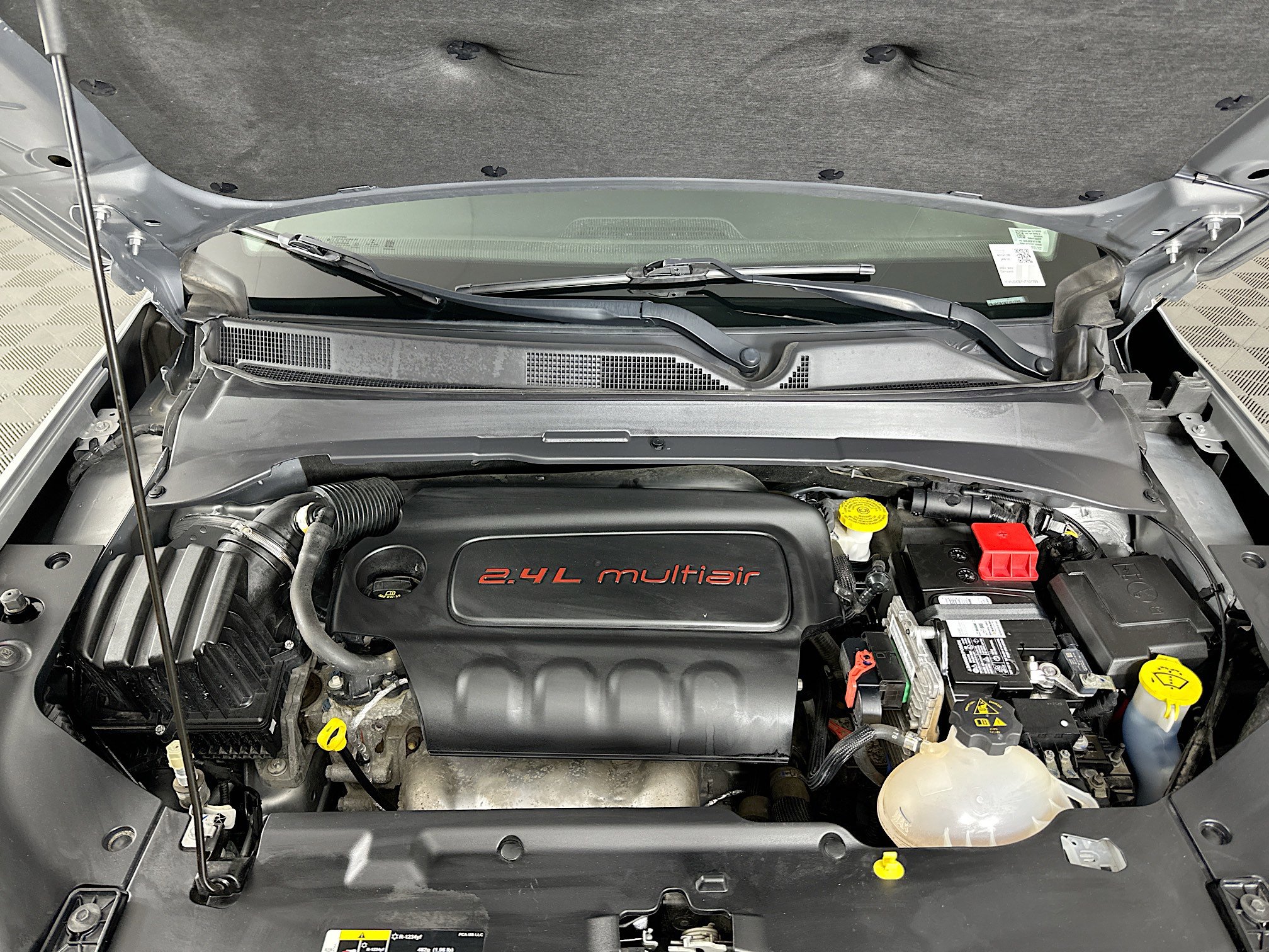 Used 2022 Jeep Compass Limited image 31