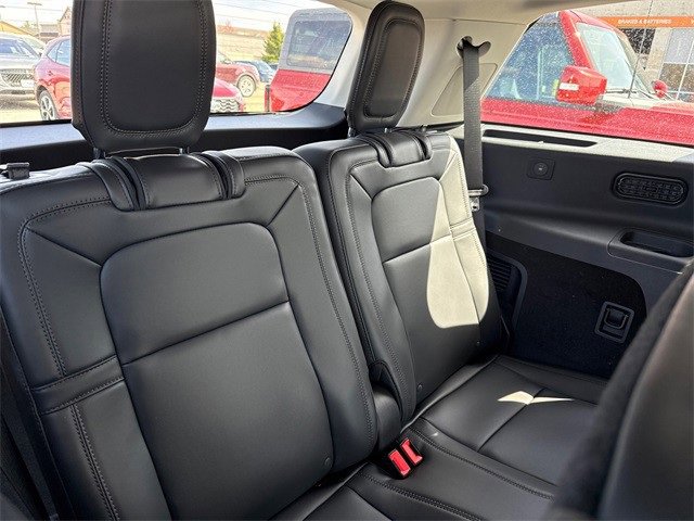 New 2025 Lincoln Aviator Reserve w/ Equipment Group 201A image 31