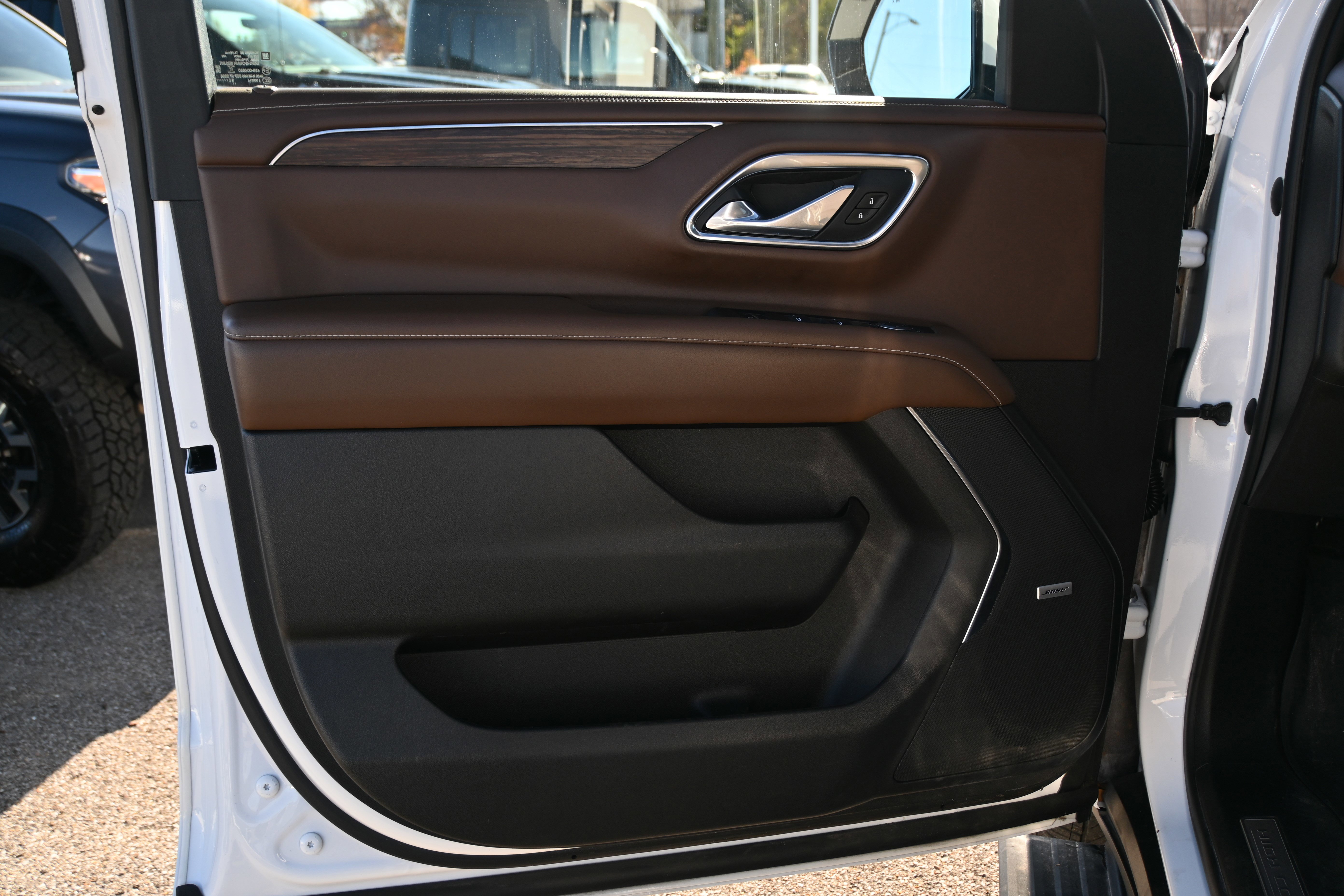 Used 2021 Chevrolet Tahoe High Country w/ Premium Package image 30