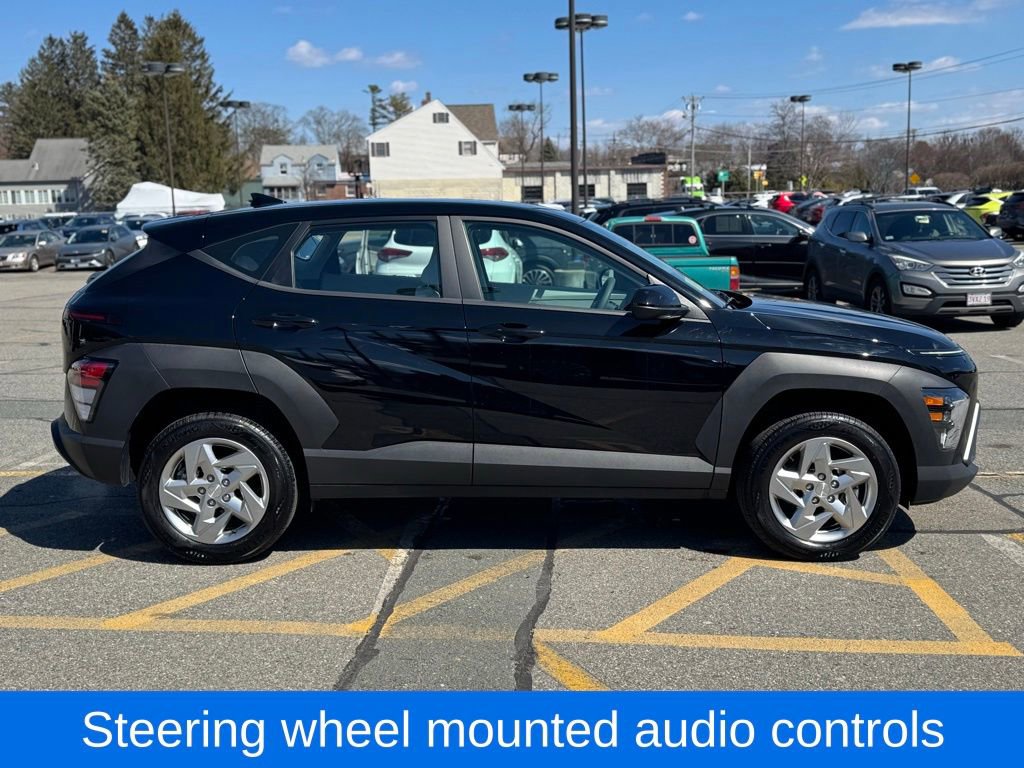 Used 2024 Hyundai Kona SE image 7