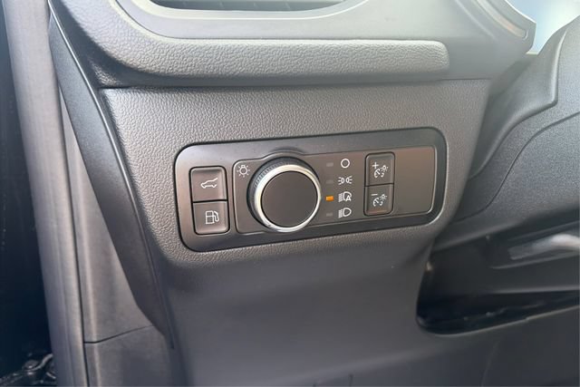 Used 2023 Ford Escape Active w/ Tech Pack #1 AWD/4WD image 17