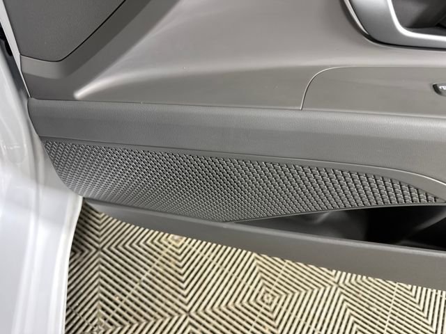 Certified 2025 Hyundai Elantra Sport image 57