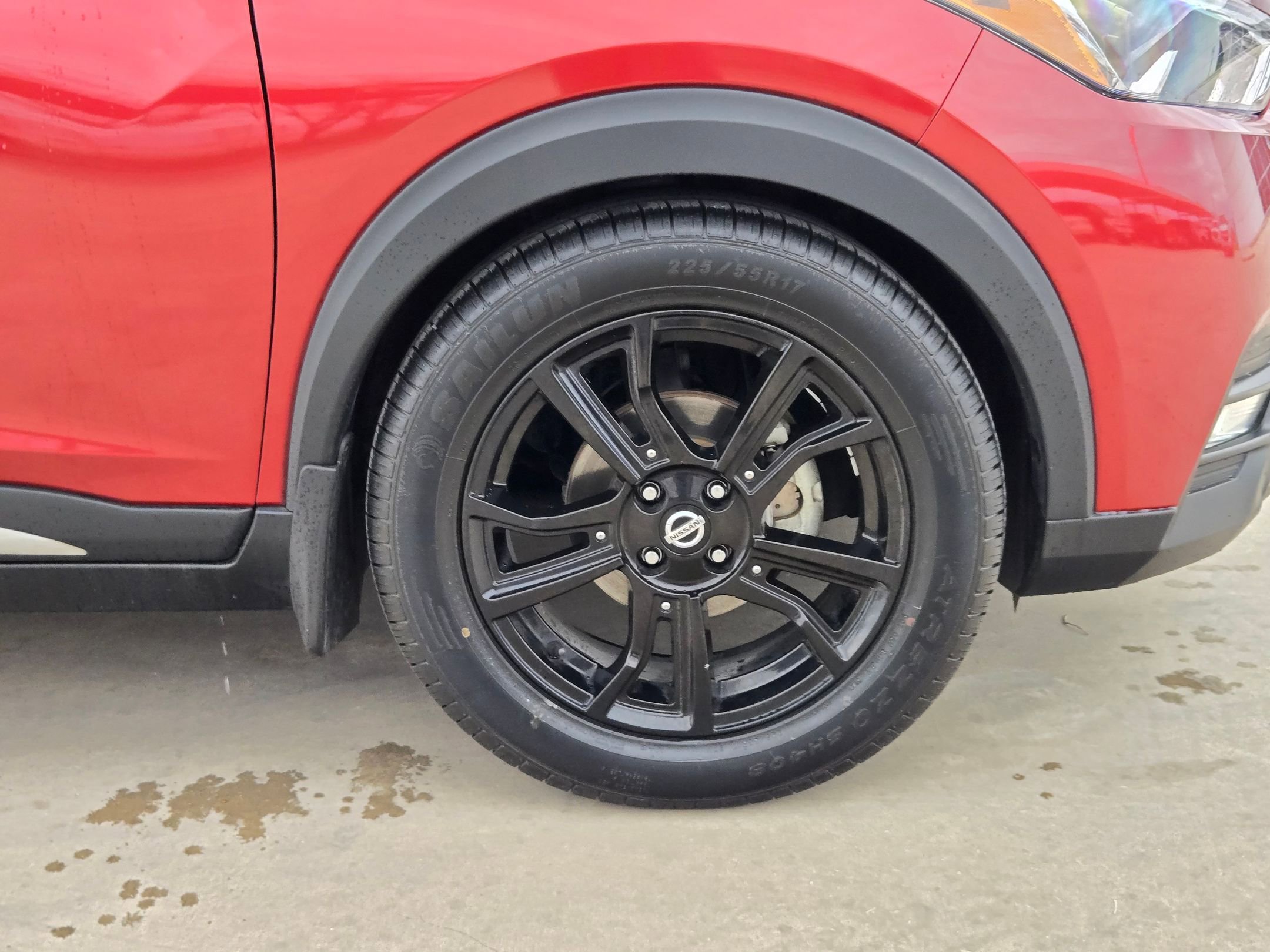 Used 2020 Nissan Kicks SR w/ SR Premium Package image 31