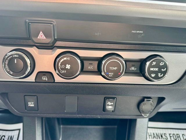 Used 2019 Toyota Tacoma SR5 AWD/4WD image 22