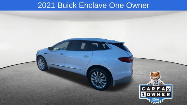 Used 2021 Buick Enclave Premium w/ Sun and Sites Package image 7