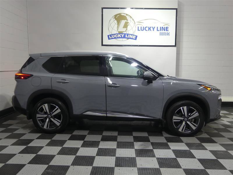 Used 2021 Nissan Rogue SL w/ Premium Package image 6