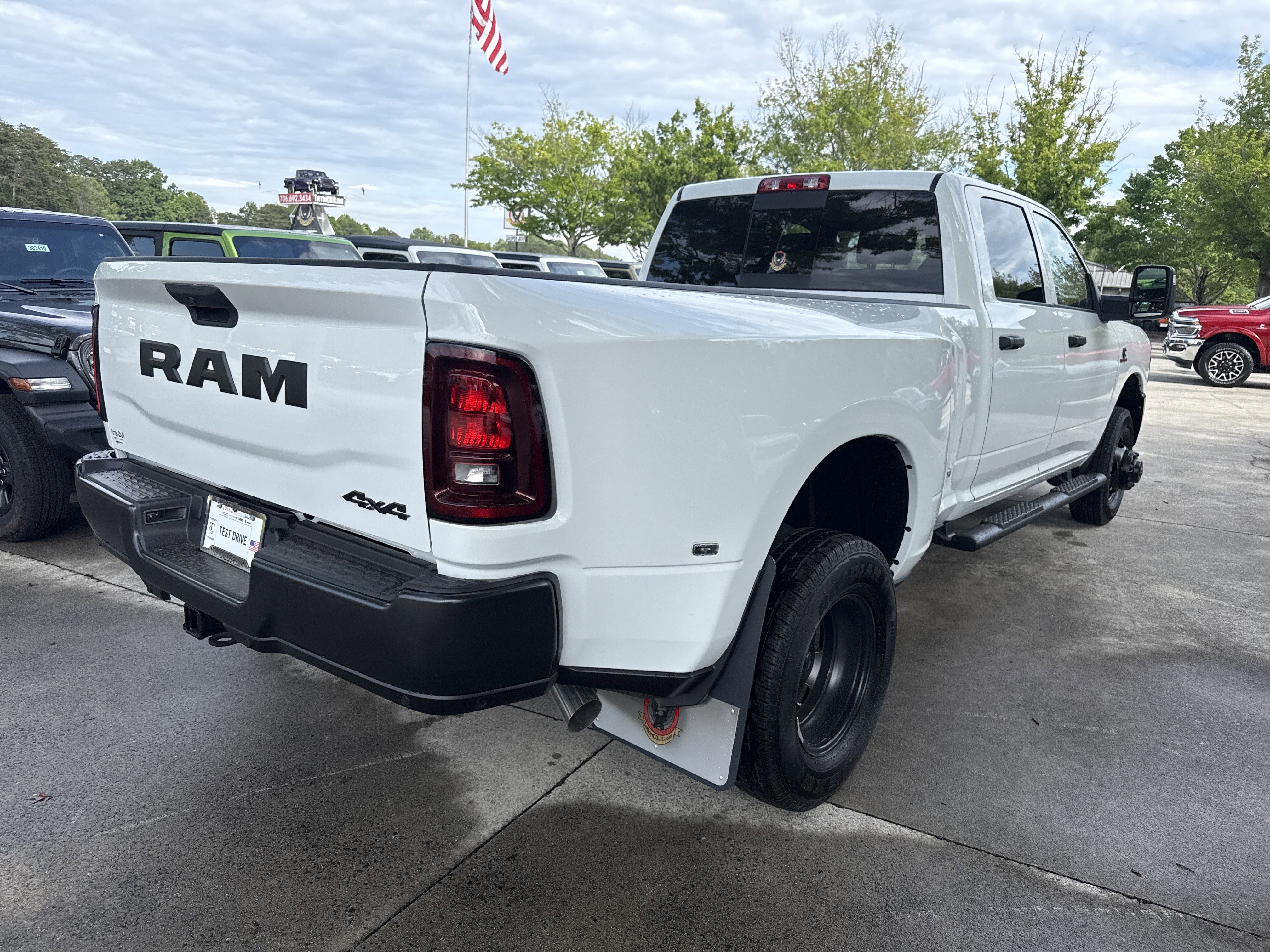 New 2026 RAM 3500 Tradesman AWD/4WD image 7