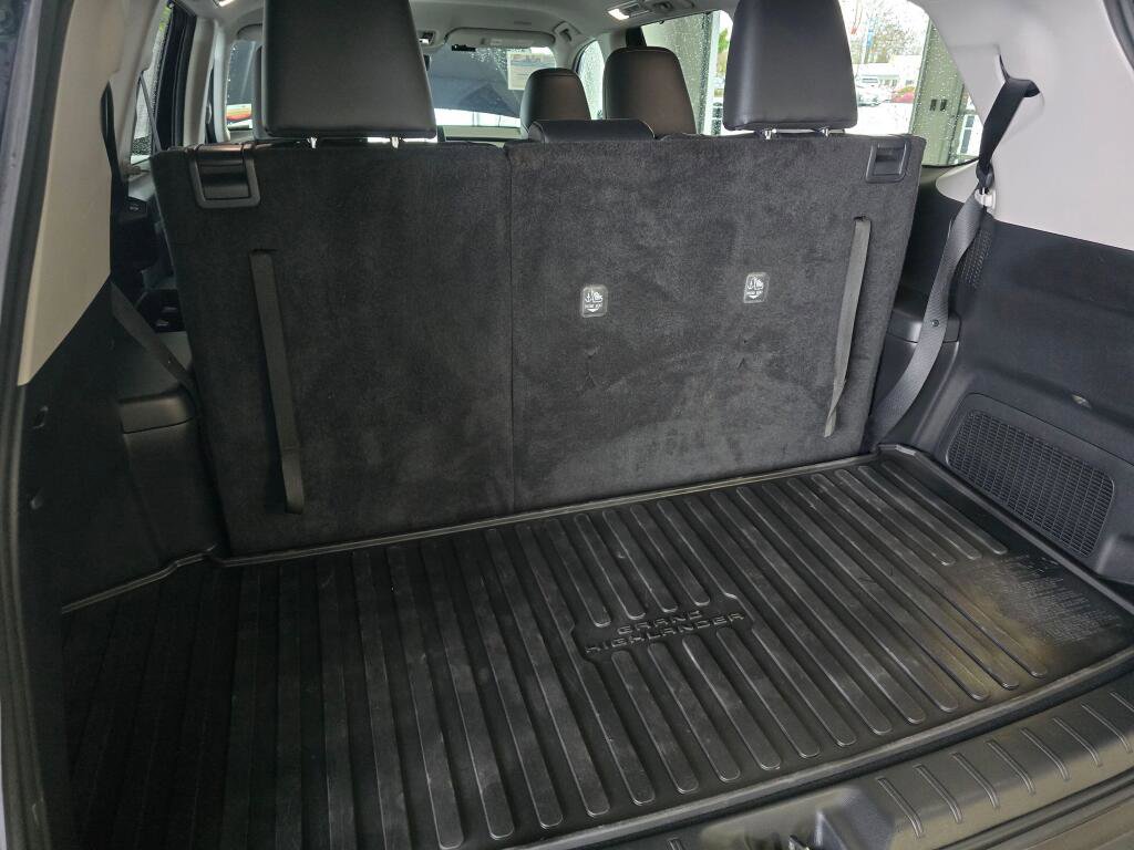 Certified 2024 Toyota Grand Highlander XLE image 16