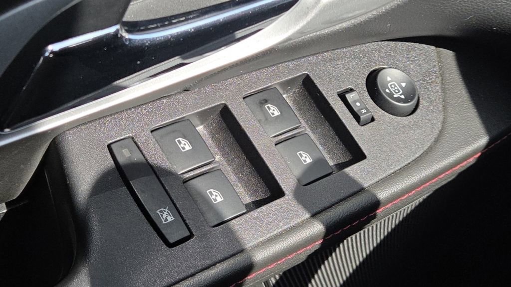 Used 2012 GMC Terrain SLT w/ LPO, Chrome Package image 11