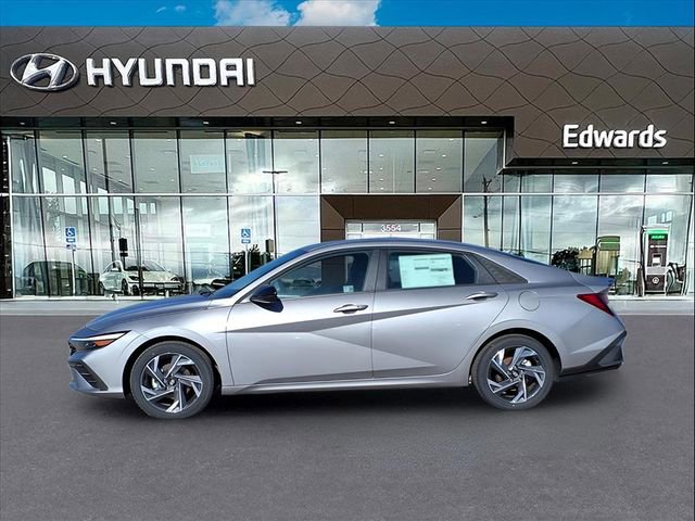 New 2025 Hyundai Elantra Sport image 3