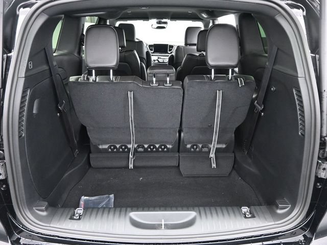 New 2026 Chrysler Pacifica Select w/ S Appearance Package AWD/4WD image 18