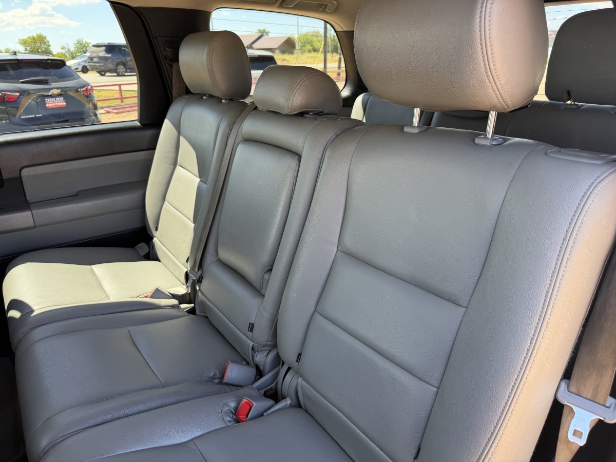Used 2013 Toyota Sequoia SR5 RWD image 22