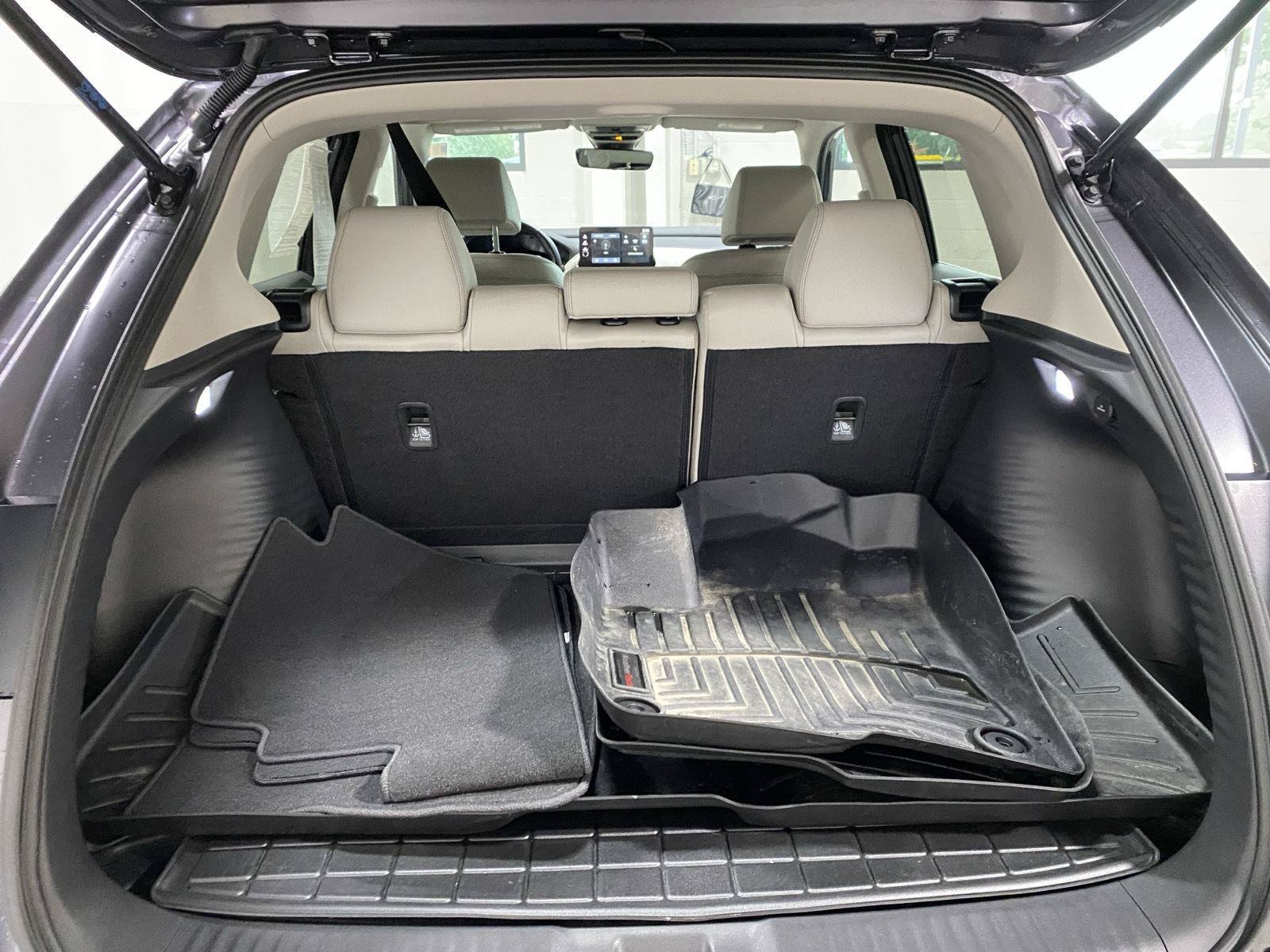 Used 2026 Honda HR-V EX-L image 14