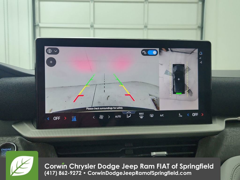 Used 2025 Ford Explorer Platinum w/ Ultimate Package RWD image 24