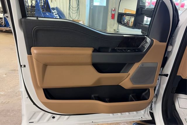 Used 2024 Ford F350 Lariat w/ Lariat Ultimate Package image 19