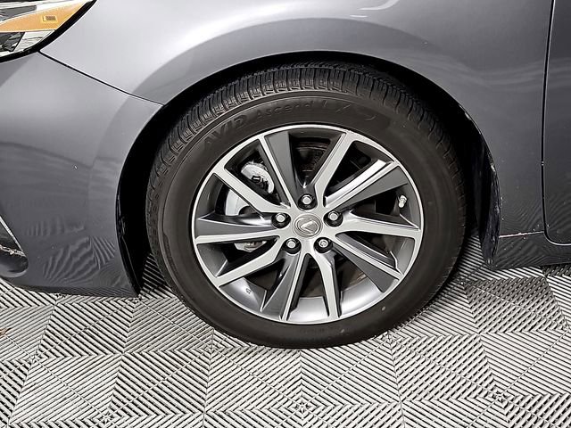 Used 2016 Lexus ES 300h w/ Premium Package w/Wood Trim FWD image 8