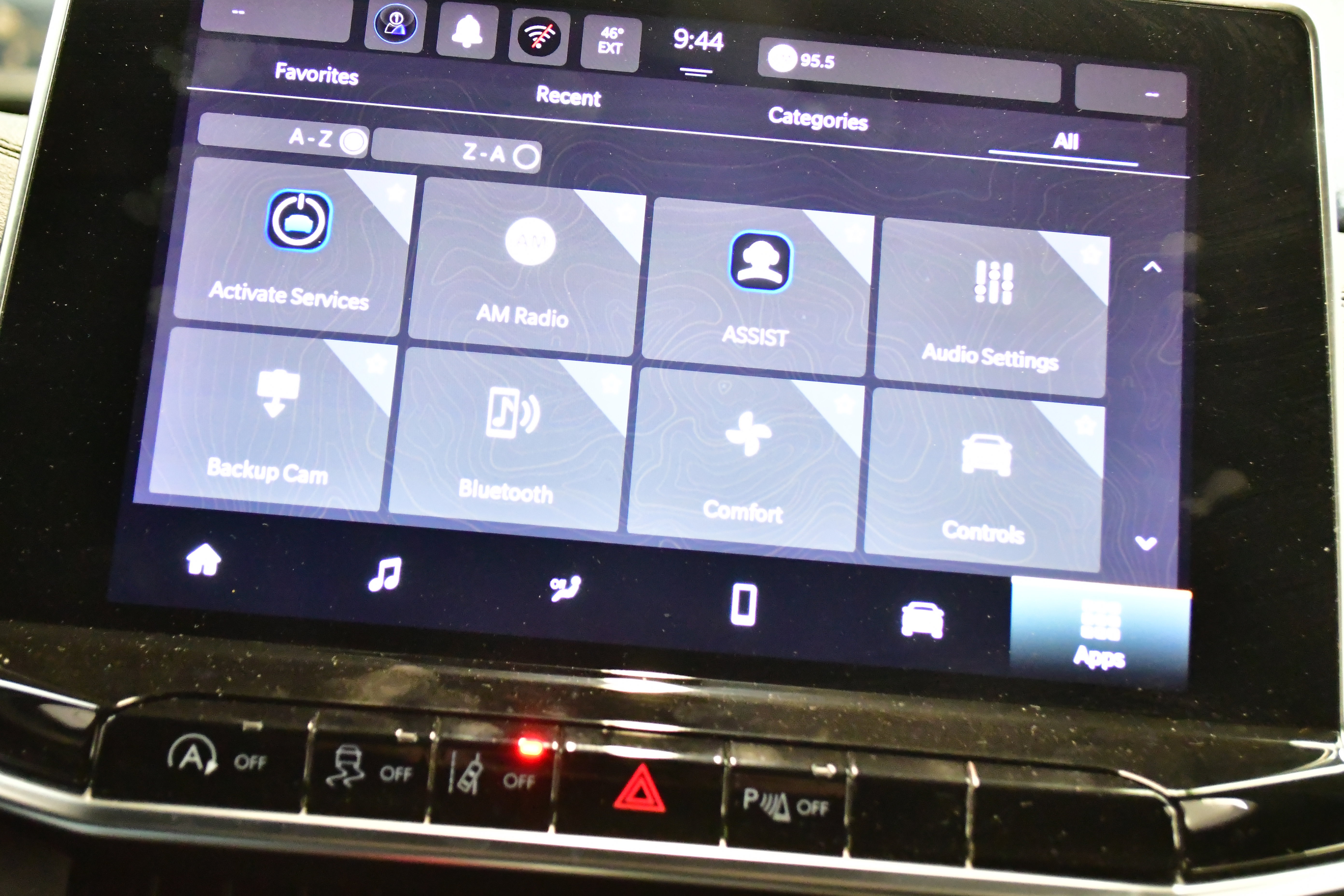 Used 2025 Jeep Compass Trailhawk AWD/4WD image 25