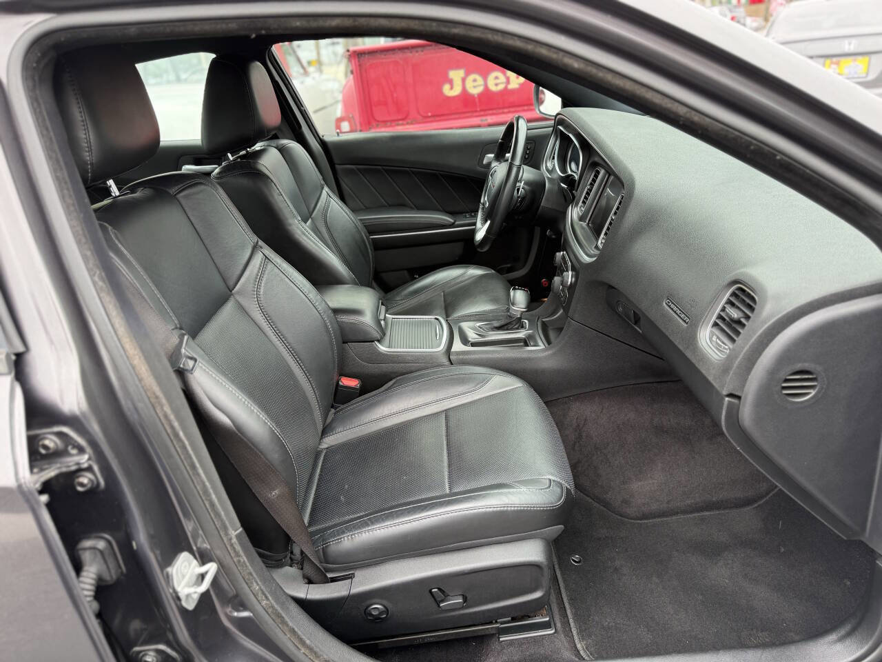Used 2016 Dodge Charger SXT w/ Rallye Group RWD image 21