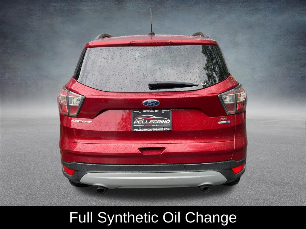 Used 2017 Ford Escape SE w/ SE Leather Comfort Package image 5