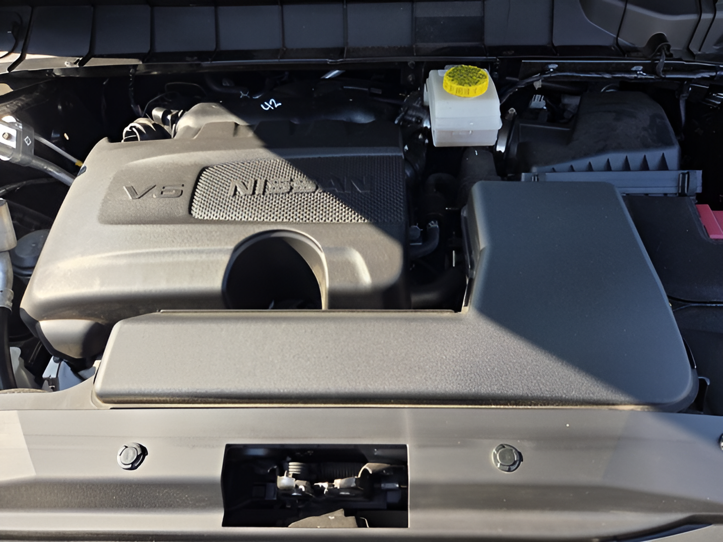 Used 2024 Nissan Pathfinder Platinum FWD image 24