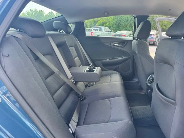 Used 2025 Chevrolet Malibu LT FWD image 27