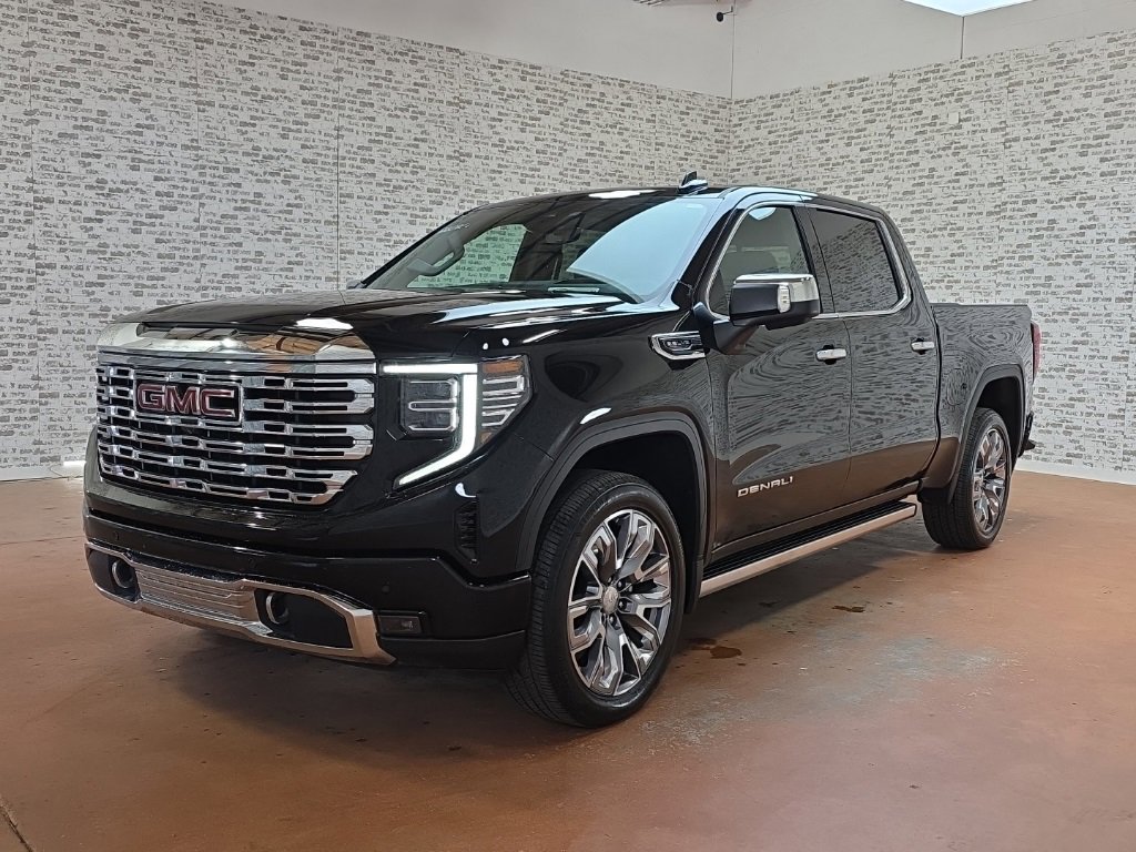 Used 2023 GMC Sierra 1500 Denali w/ Denali Reserve Package image 3