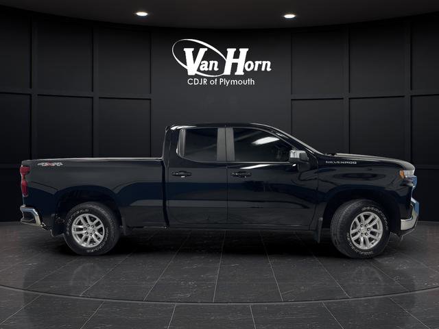 Used 2019 Chevrolet Silverado 1500 LT w/ All-Star Edition image 2