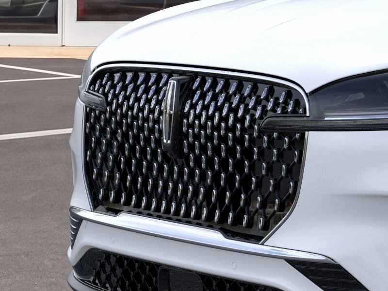 New 2026 Lincoln Aviator AWD image 17