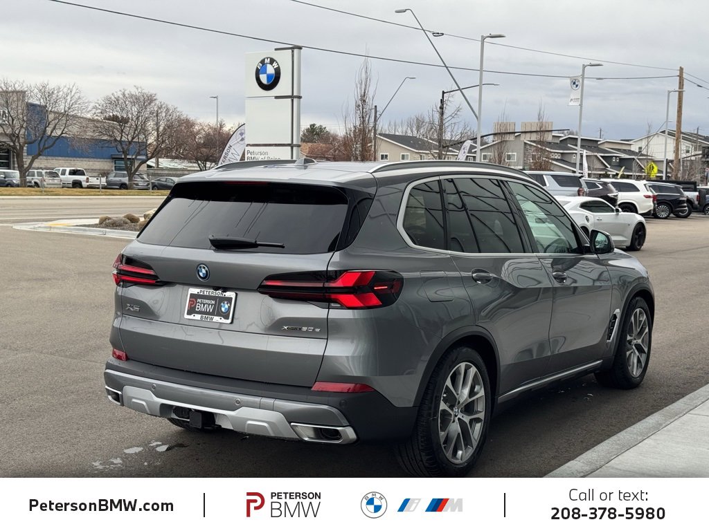New 2026 BMW X5 xDrive50e image 7