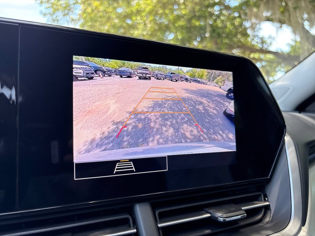 Used 2026 Chevrolet Trax LS FWD image 16