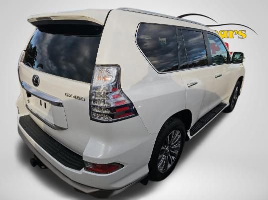 Used 2020 Lexus GX 460 Luxury image 3
