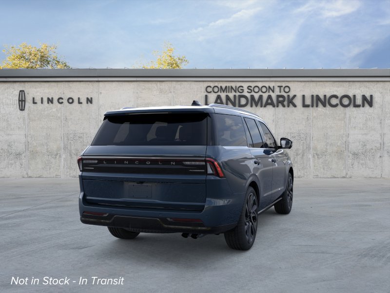 New 2026 Lincoln Navigator Reserve AWD/4WD image 8